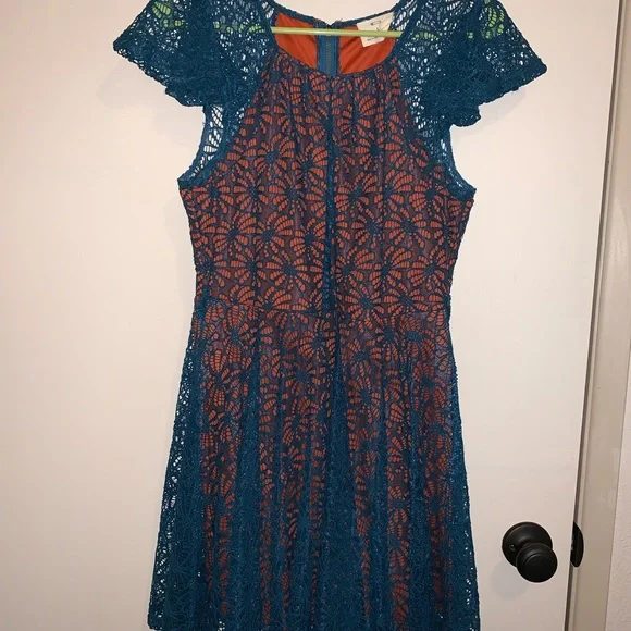 Cap Sleeve Dress - Picture 2 of 13